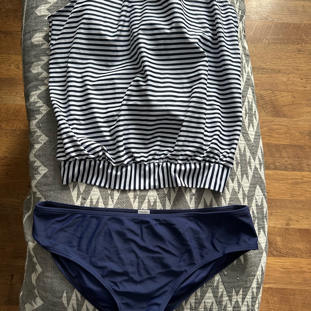 SHEIN Navy and White Striped Bikini Set. NWOT